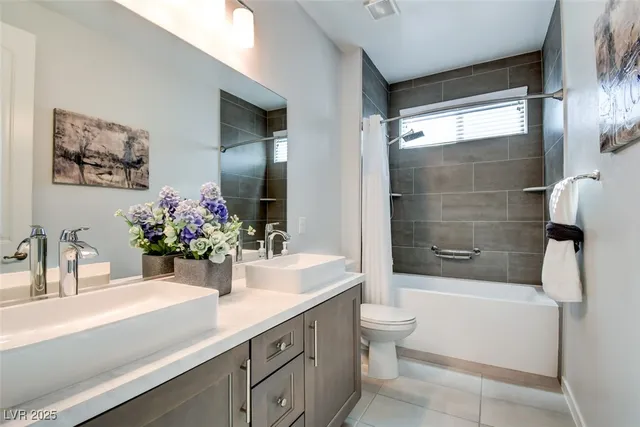 $824,000 | 1429 Cattail Falls Street, Boulder City, NV 89005