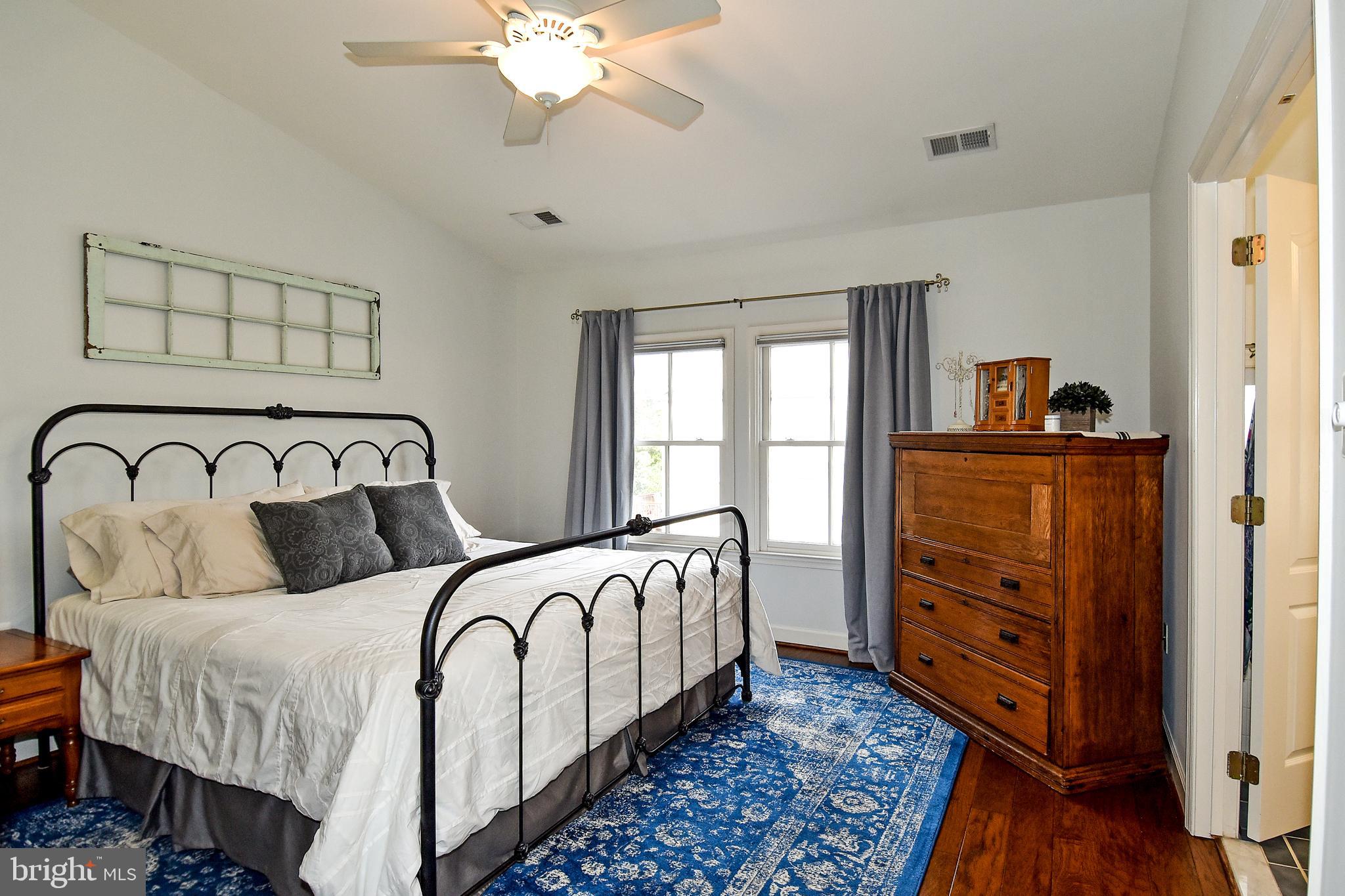 265 Town Branch Terrace Southwest Leesburg, VA 20175 - Photo 12 of 32