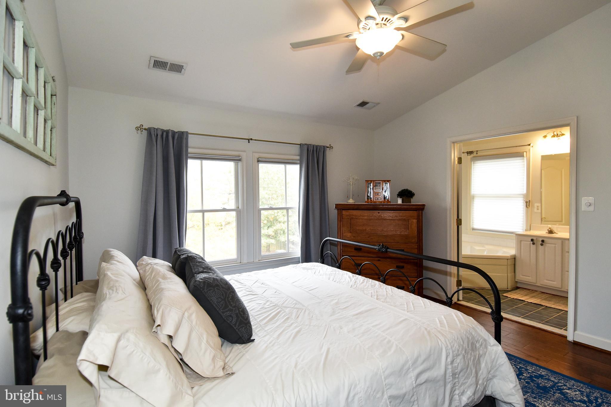 265 Town Branch Terrace Southwest Leesburg, VA 20175 - Photo 13 of 32