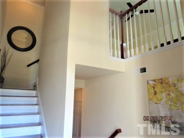 6138 Braidwood Court Raleigh, NC 27612 - Photo 2 of 30 Gallery Image 2