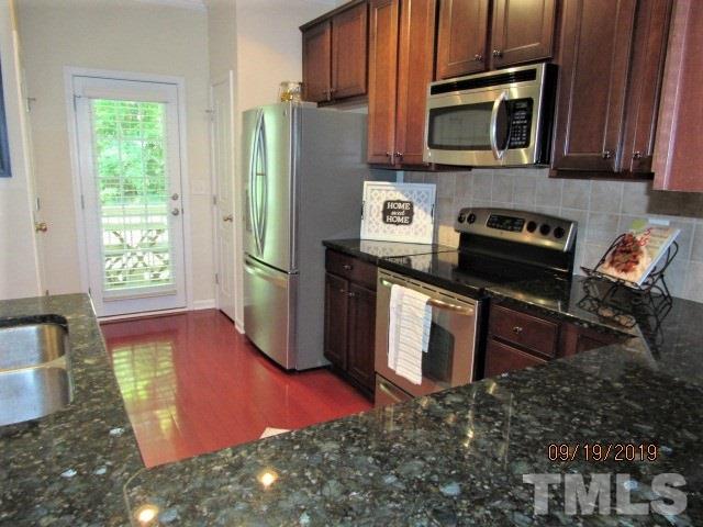 6138 Braidwood Court Raleigh, NC 27612 - Photo 11 of 30 Gallery Image 11