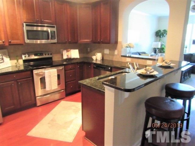 6138 Braidwood Court Raleigh, NC 27612 - Photo 14 of 30 Gallery Image 14