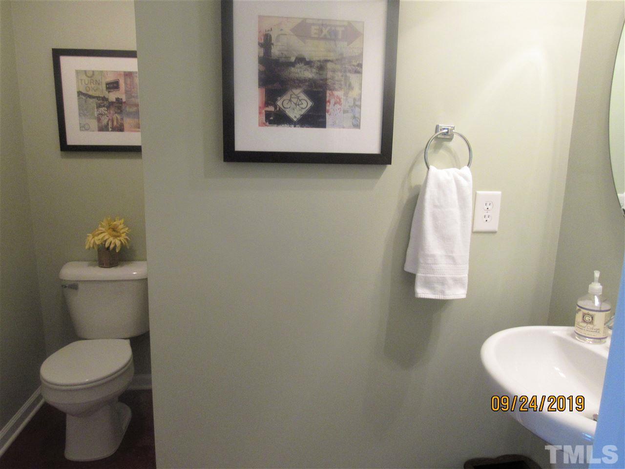 6138 Braidwood Court Raleigh, NC 27612 - Photo 15 of 30 Gallery Image 15