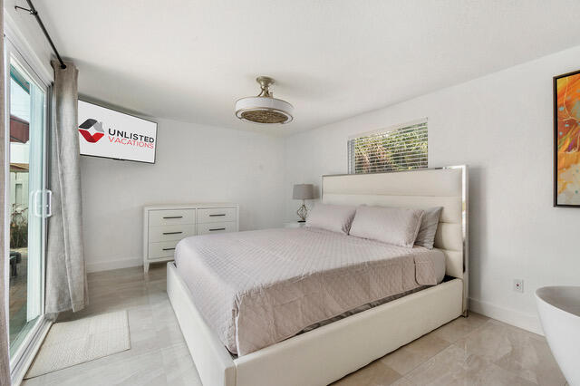 3131 Avenue H East Riviera Beach, FL 33404 - Photo 24 of 38 024LR1_6168