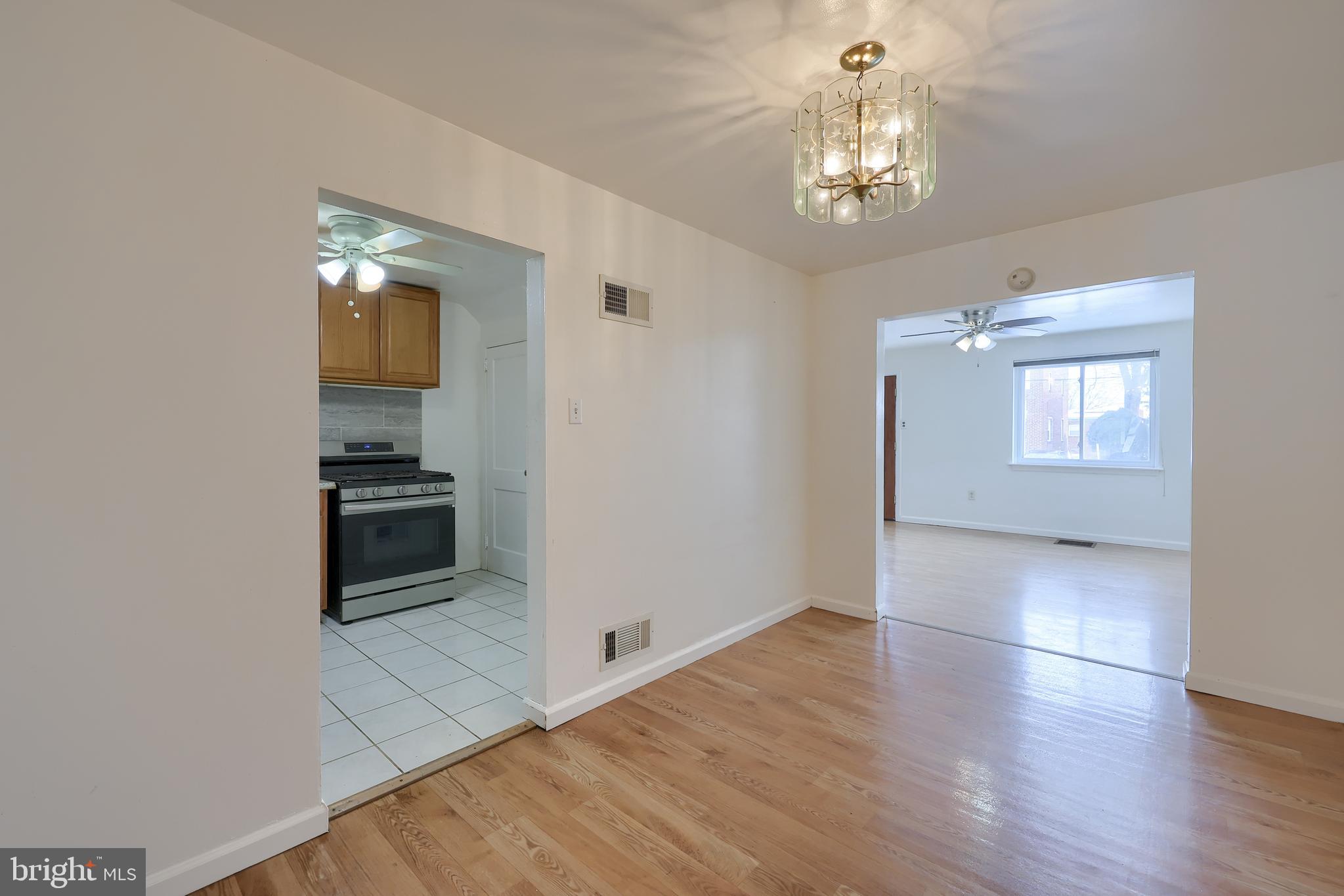 732 Stevens Avenue Lancaster, PA 17602 - Photo 7 of 29