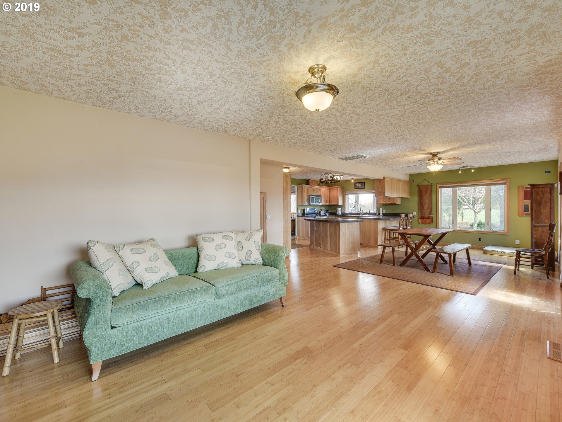 28821 Southeast Powell Valley Road Gresham, OR 97080 - Photo 11 of 32