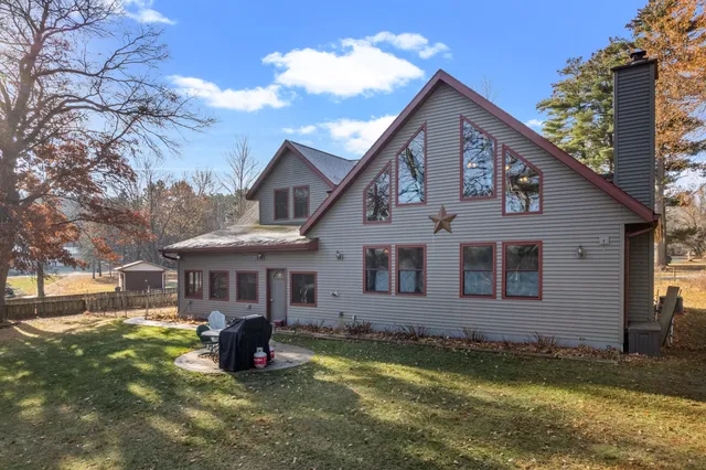 $995,000 | 2608 B 7 1/4 Avenue, Chetek, WI 54728