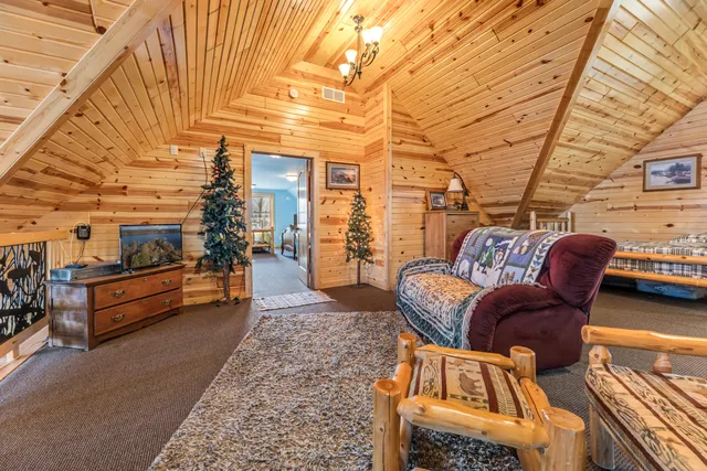 $995,000 | 2608 B 7 1/4 Avenue, Chetek, WI 54728