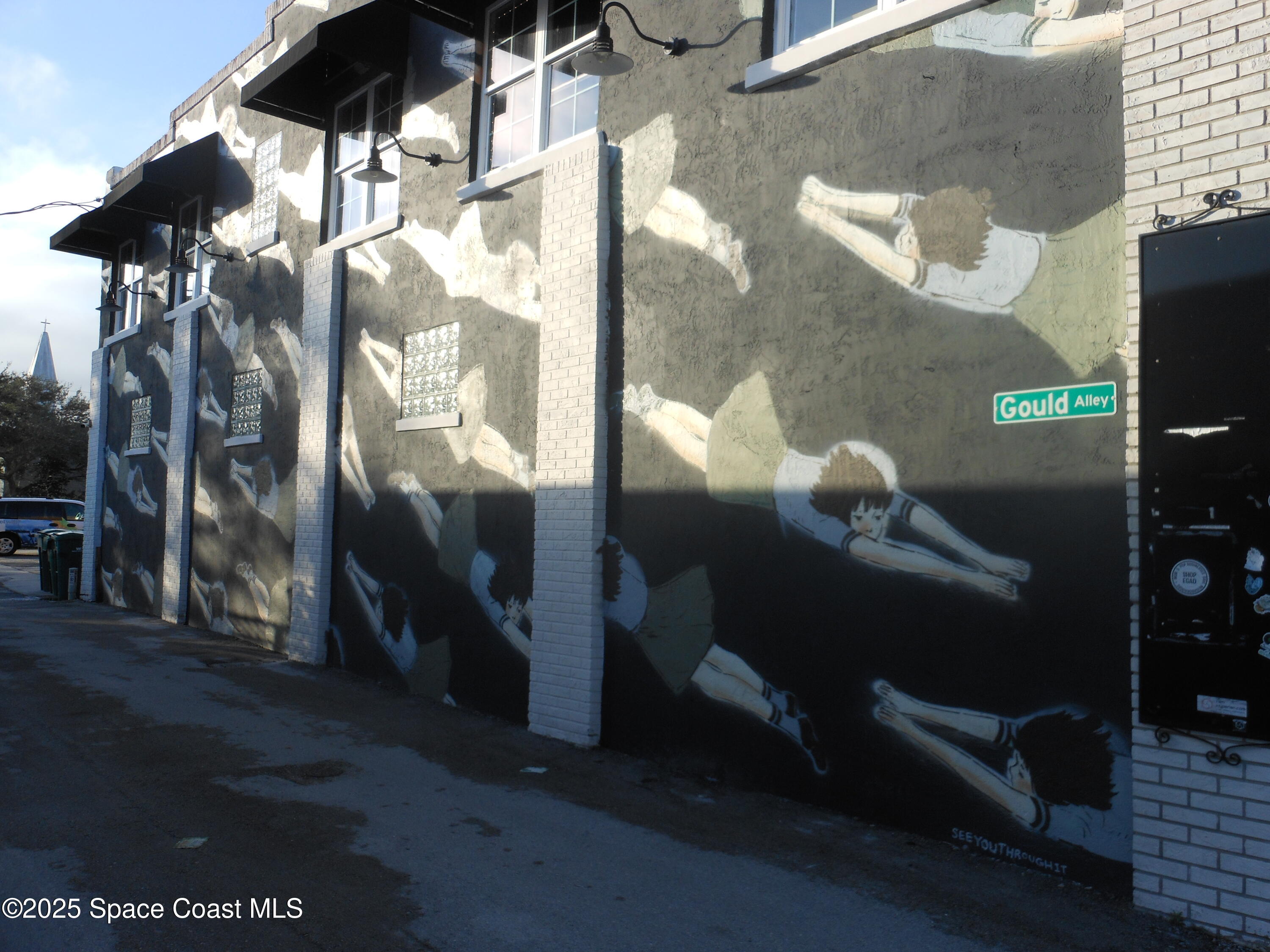 2273 Highland Avenue Melbourne, FL 32935 - Photo 16 of 20 a close view of water heater room