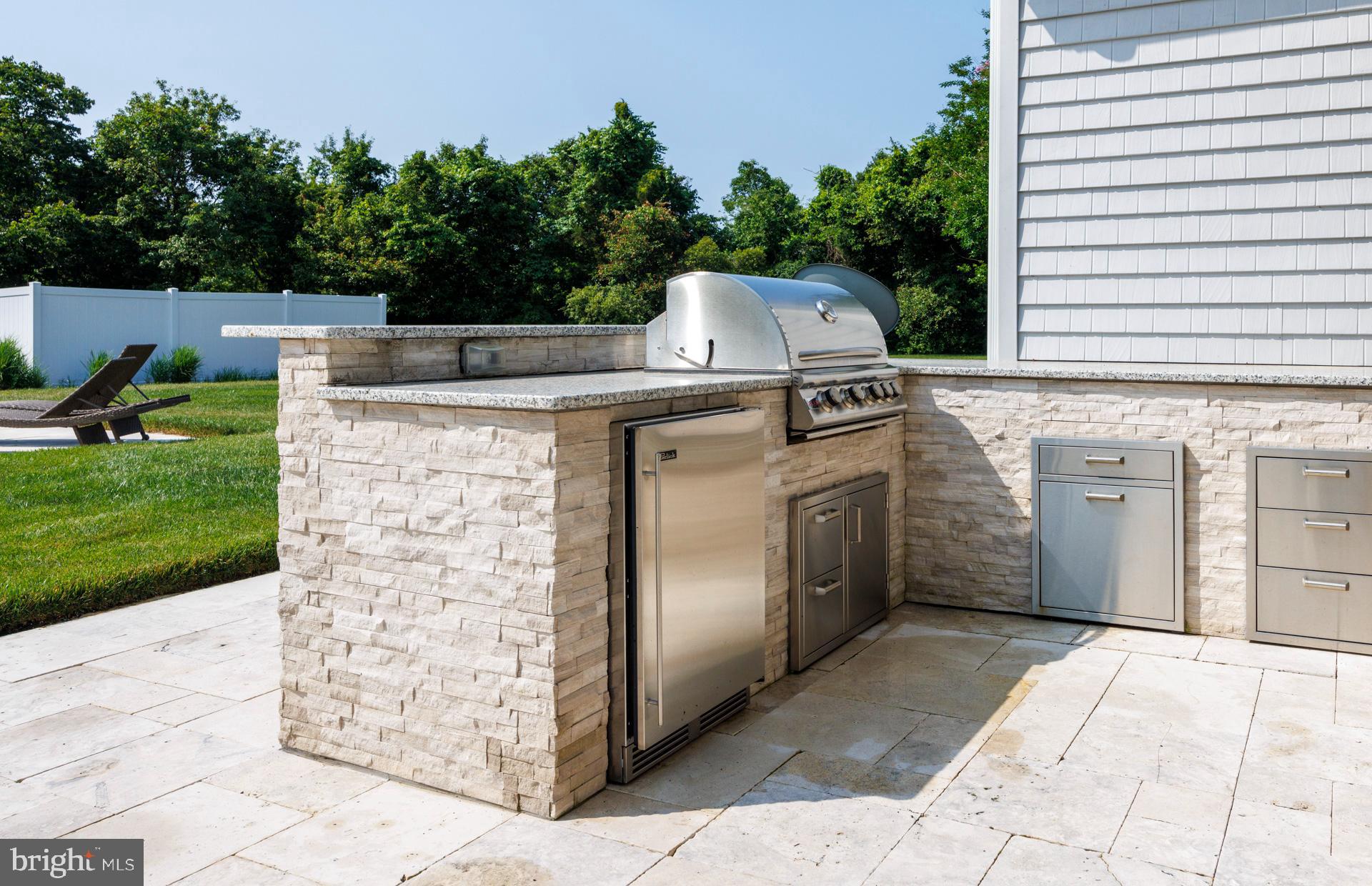22431 Indian Point Road Bozman, MD 21612 - Photo 29 of 38 Outdoor Kitchen