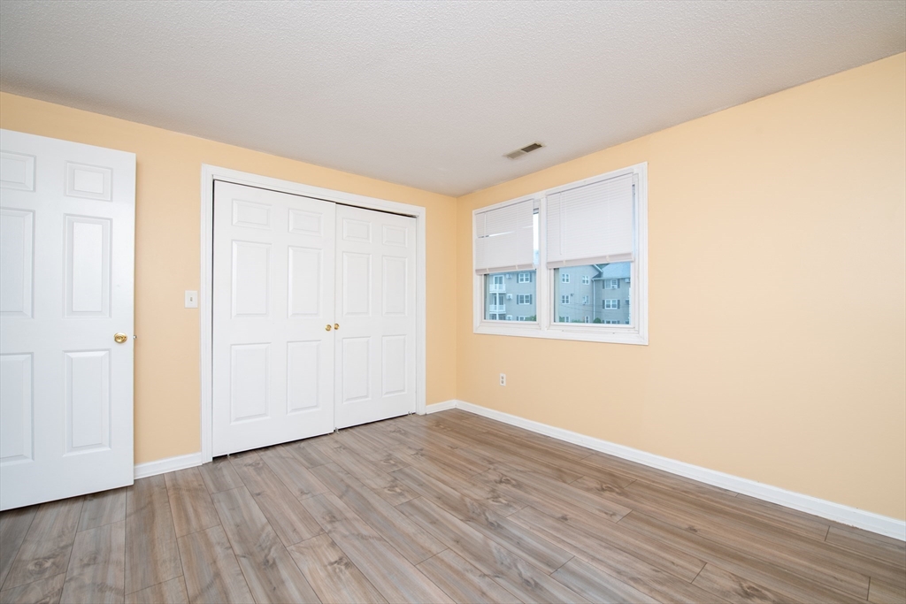 1585 Braley Road, Unit 51 New Bedford, MA 02745 - Photo 17 of 21