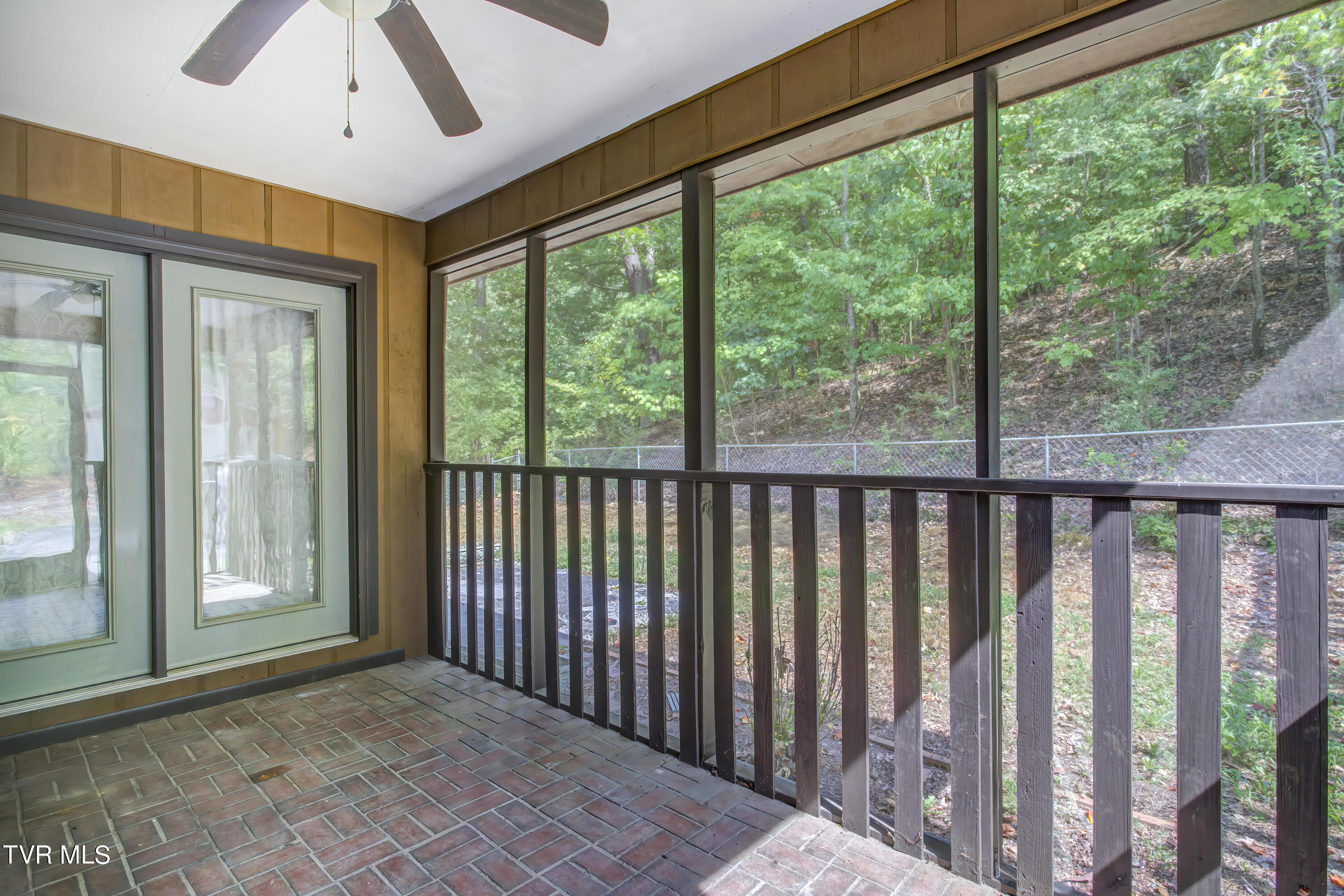 1732 Clifton Road Bristol, TN 37620 - Photo 26 of 31 1732 Clifton Rd (24)