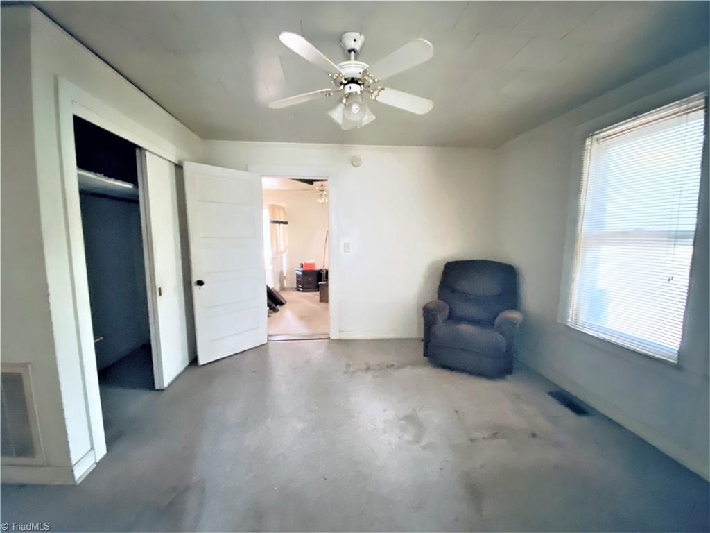 151 Cardinal Road Madison, NC 27025 - Photo 17 of 33