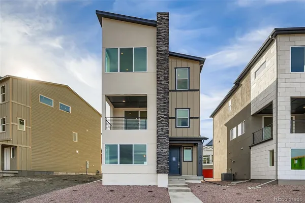 $605,000 | 1727 Keystone Crst Lane, Colorado Springs, CO 80904