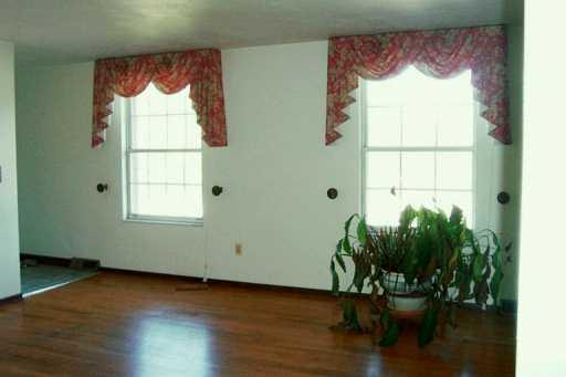 598 Sangree Road Pittsburgh, PA 15237 - Photo 4 of 5 Other.