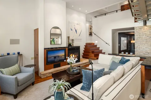 $3,850,000 | 4889 Forest Avenue Southeast, Mercer Island, WA 98040