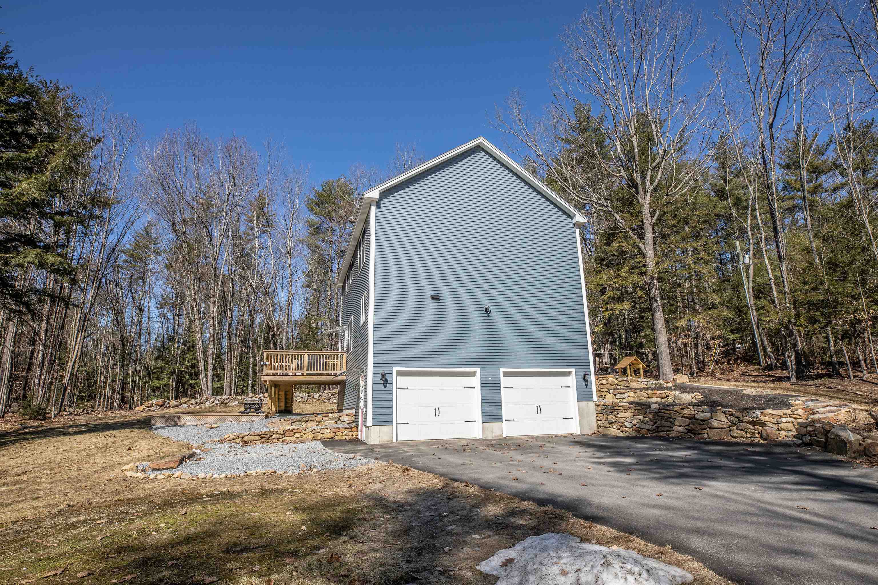 1102 Upper Straw Road Hopkinton, NH 03229 - Photo 8 of 36