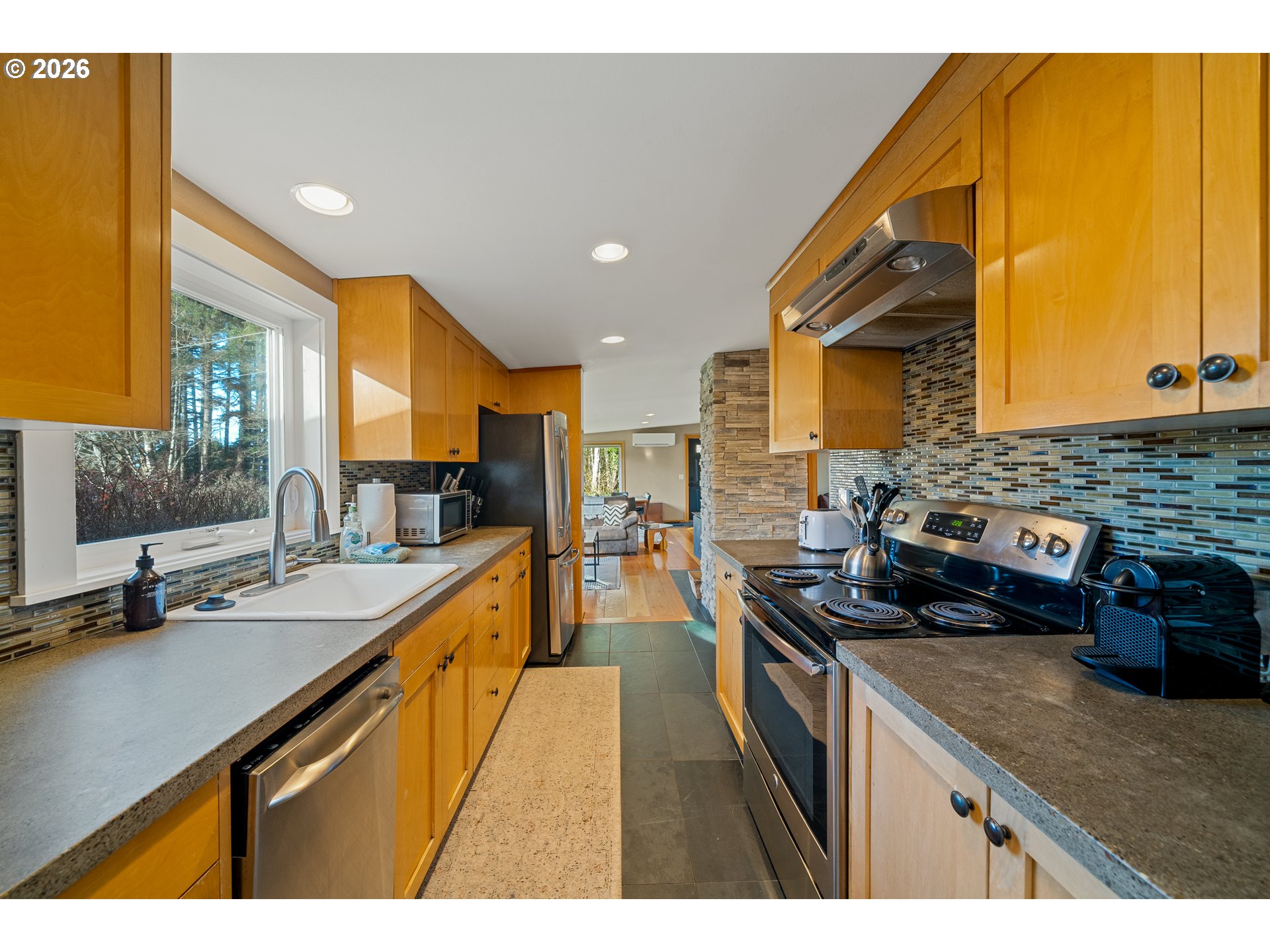 6165 Columbia Street Arch Cape, OR 97102 - Photo 21 of 43