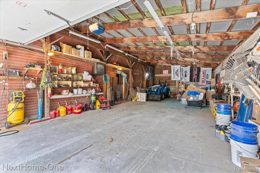 3440 Crandall Road Howell, MI 48855 - Photo 25 of 36 Gallery Image 25