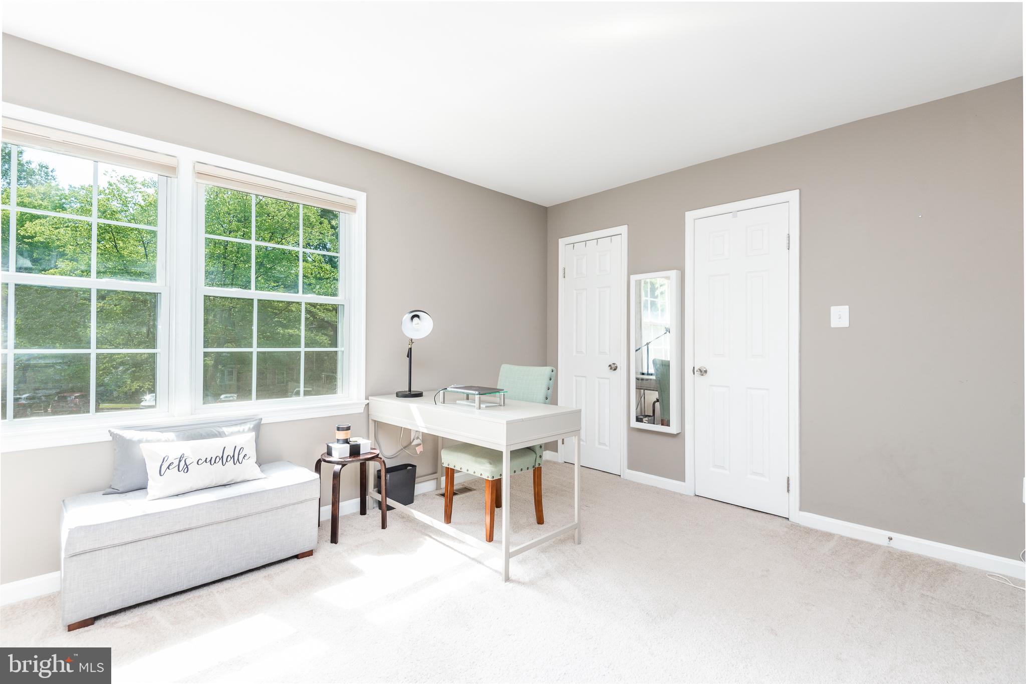 8977 Omega Court Springfield, VA 22152 - Photo 14 of 29 Spacious Master BR