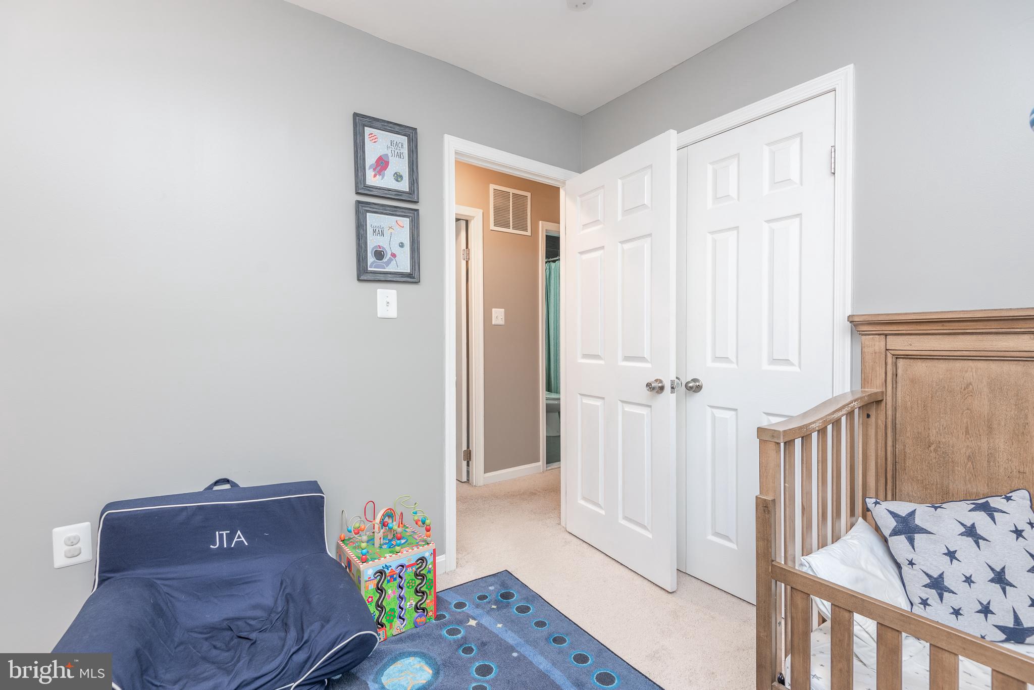 8977 Omega Court Springfield, VA 22152 - Photo 18 of 29 Gallery Image 18