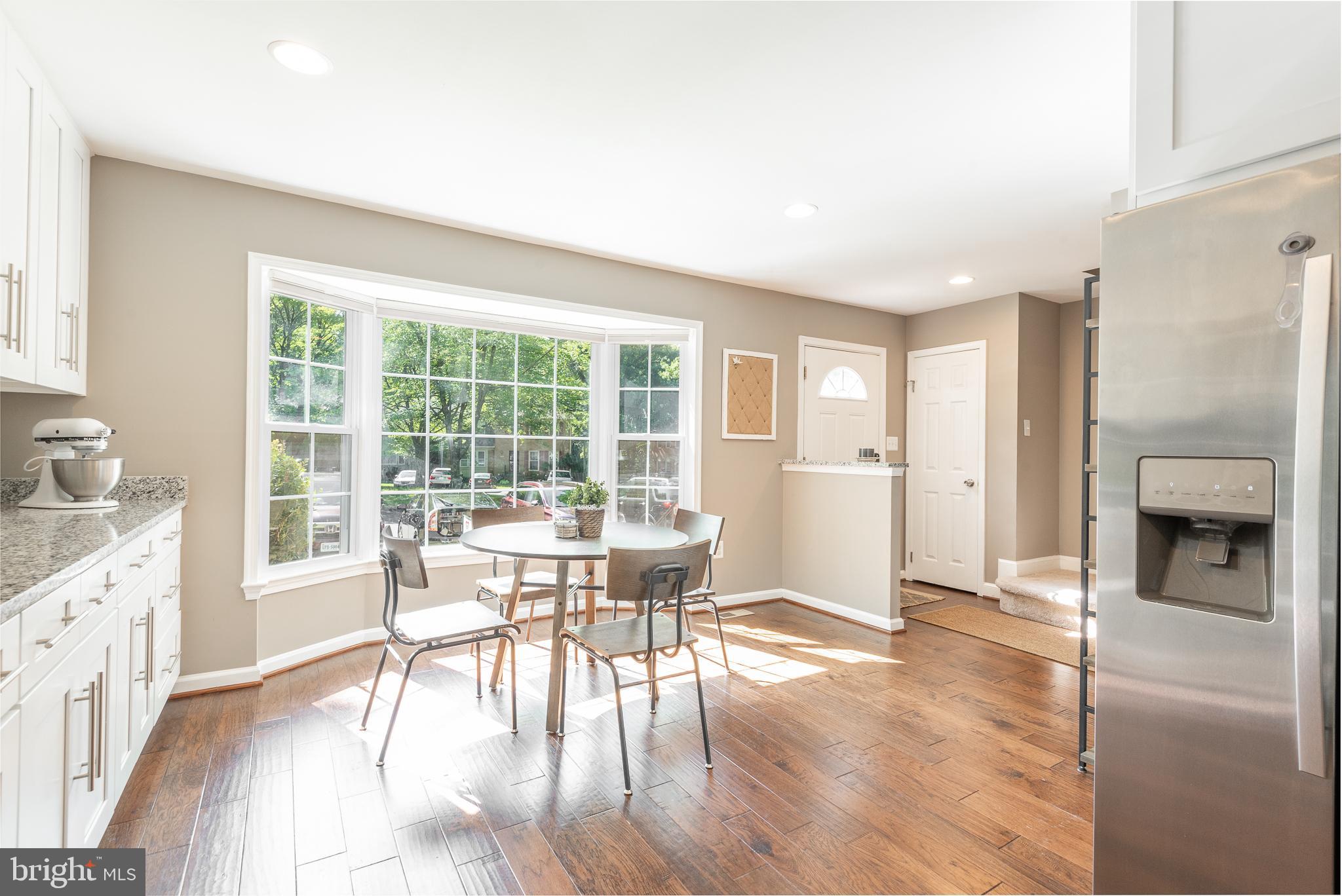 8977 Omega Court Springfield, VA 22152 - Photo 7 of 29 Natural Light Pouring In