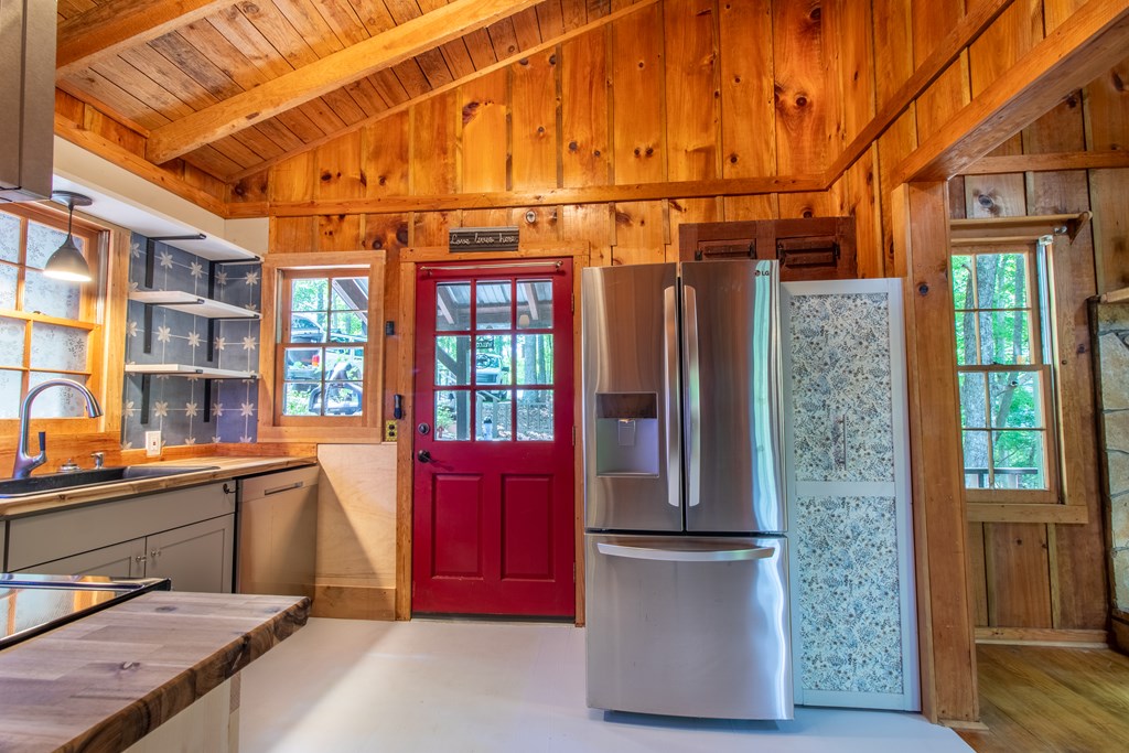 231 Buck Ridge Road Suches, GA 30572 - Photo 8 of 48 Gallery Image 8