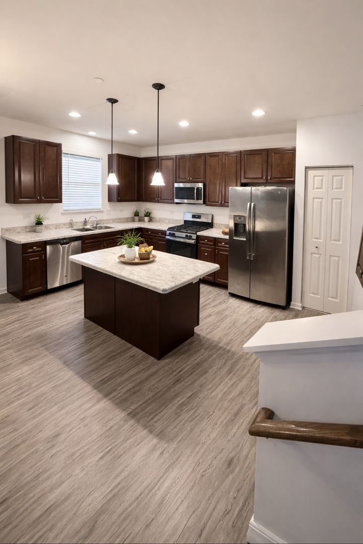 78 Kenneth Street Matteson, IL 60443 - Photo 2 of 12