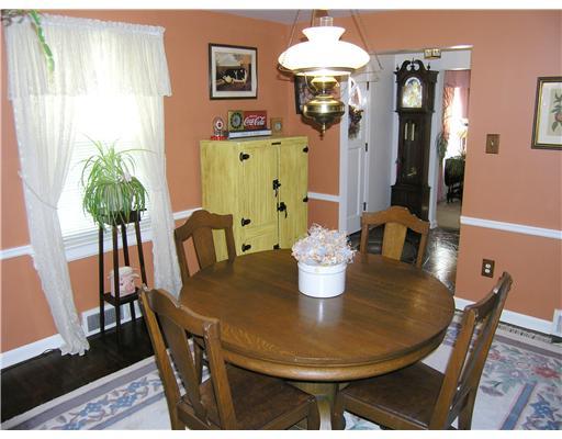 477 Old Farm Road Mt. Lebanon, PA 15228 - Photo 8 of 18 Dining Room.