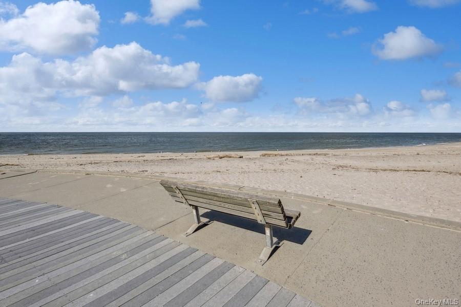 39 Smugglers Path Riverhead, NY 11901 - Photo 46 of 47 a view of a terrace