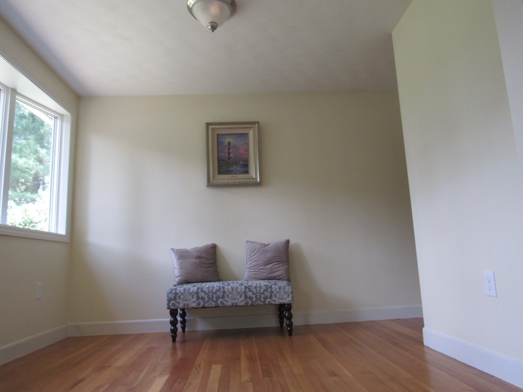 22 Tower Brook Road Hingham, MA 02043 - Photo 4 of 19 Gallery Image 4