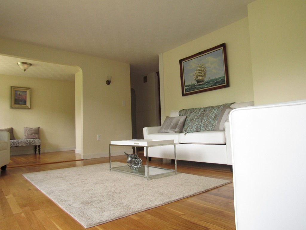 22 Tower Brook Road Hingham, MA 02043 - Photo 5 of 19 Gallery Image 5