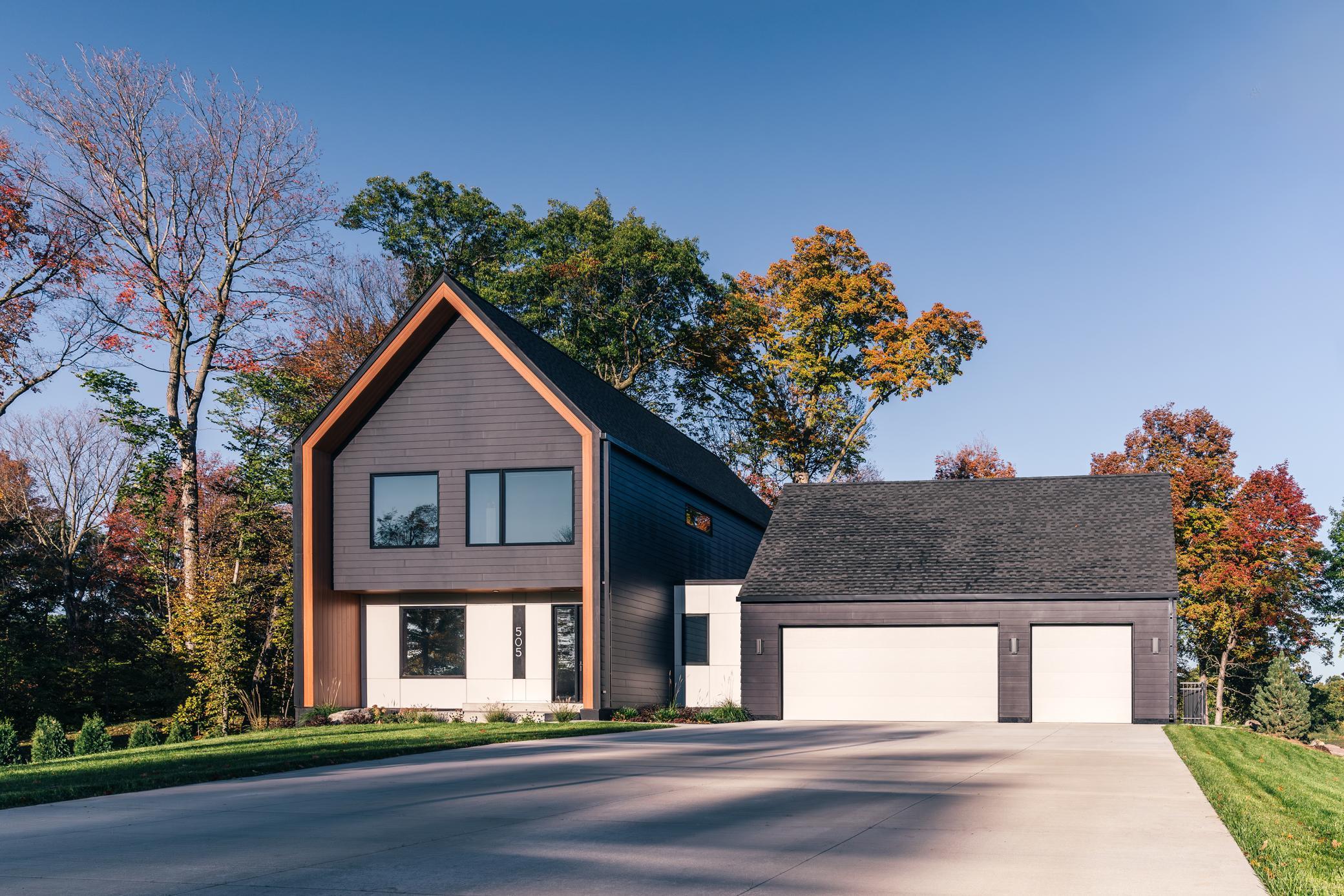 505 Peninsula Point Road Shakopee, MN 55379 - Photo 1 of 1 Gallery Image 1