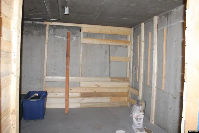 $410,000 | 442 12th Street, Evanston, WY 82930