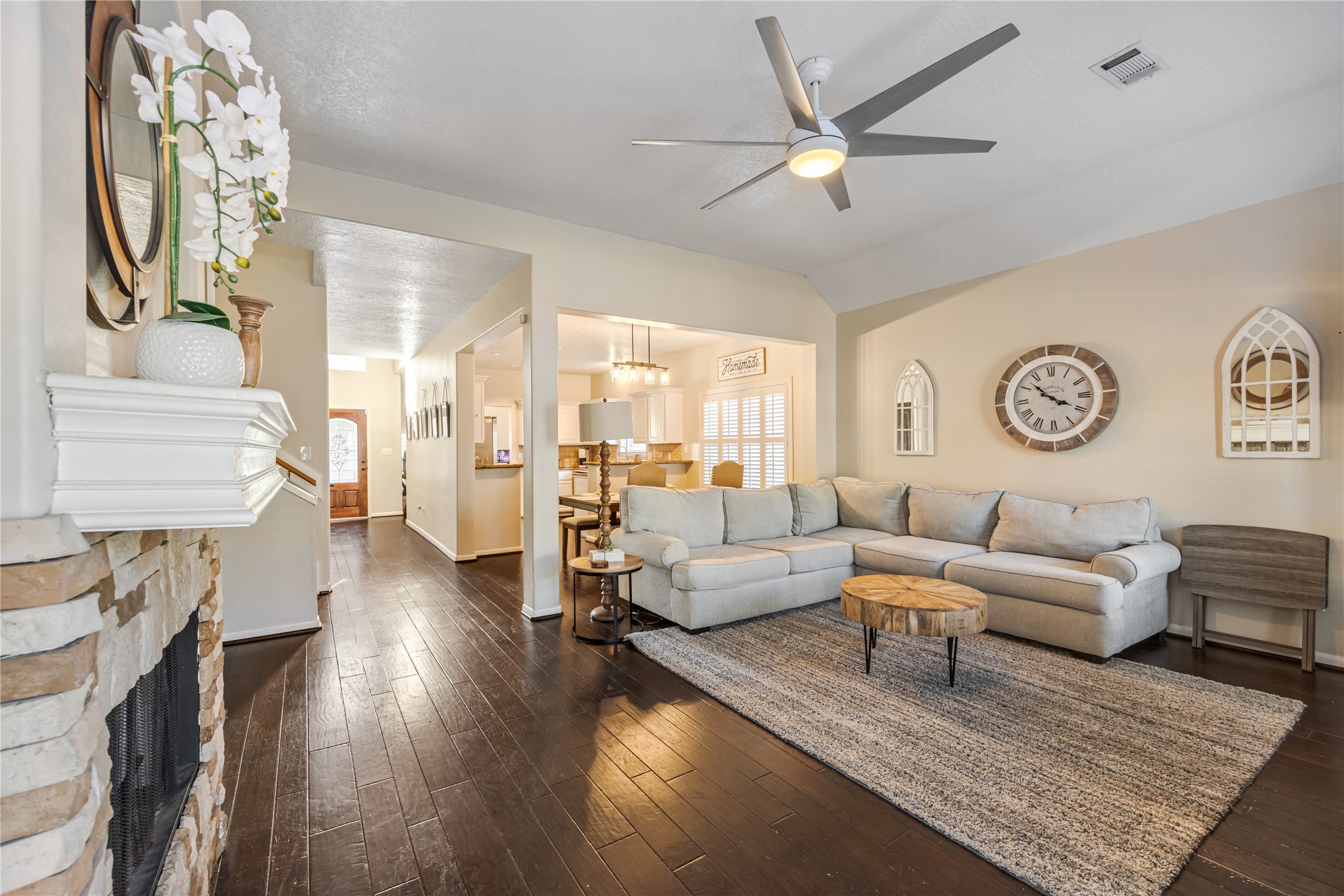 23106 Oxbow Trail Spring, TX 77373 - Photo 19 of 43 a living room with furniture and wooden floor