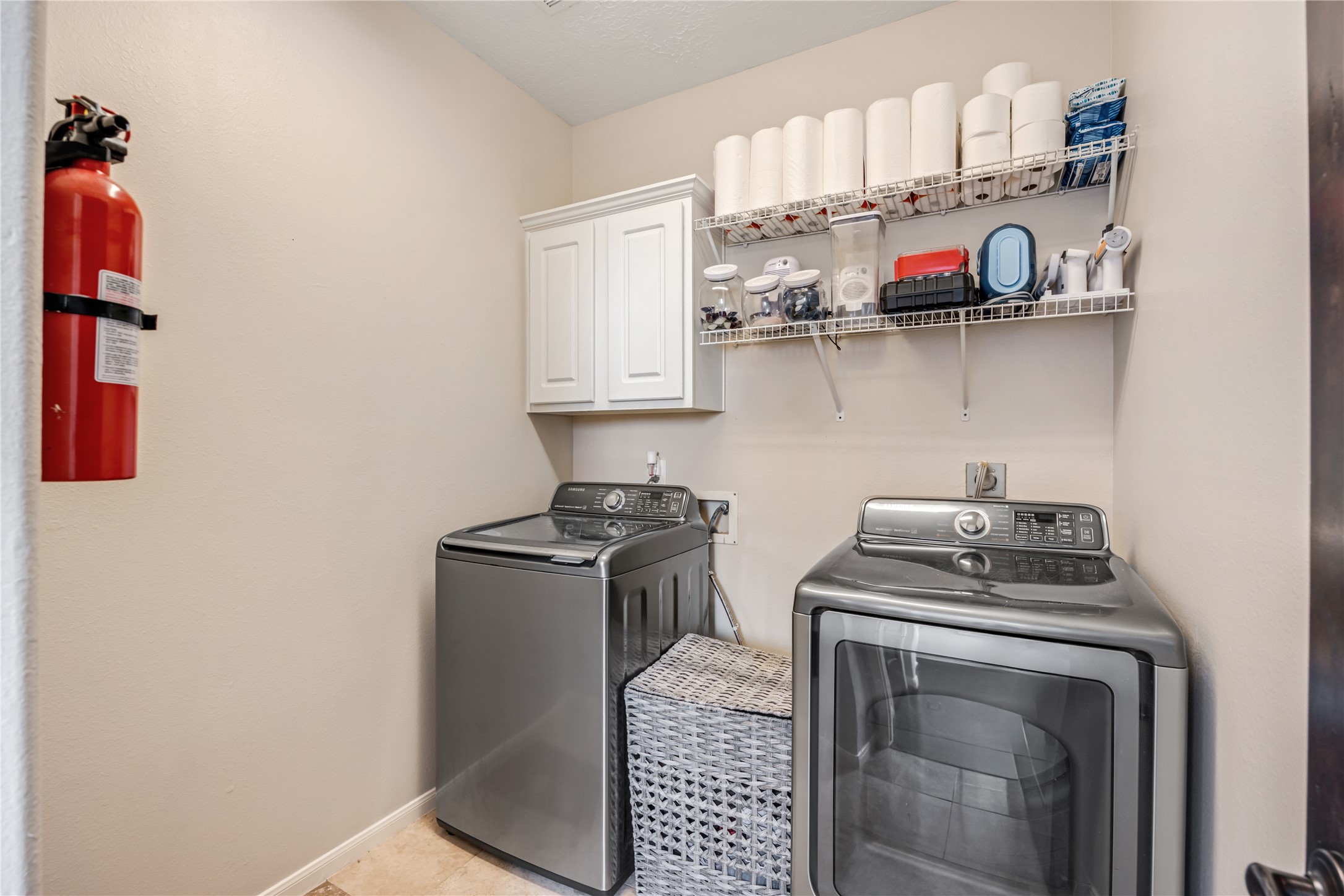 23106 Oxbow Trail Spring, TX 77373 - Photo 22 of 43 a kitchen with stainless steel appliances granite countertop a stove and a microwave