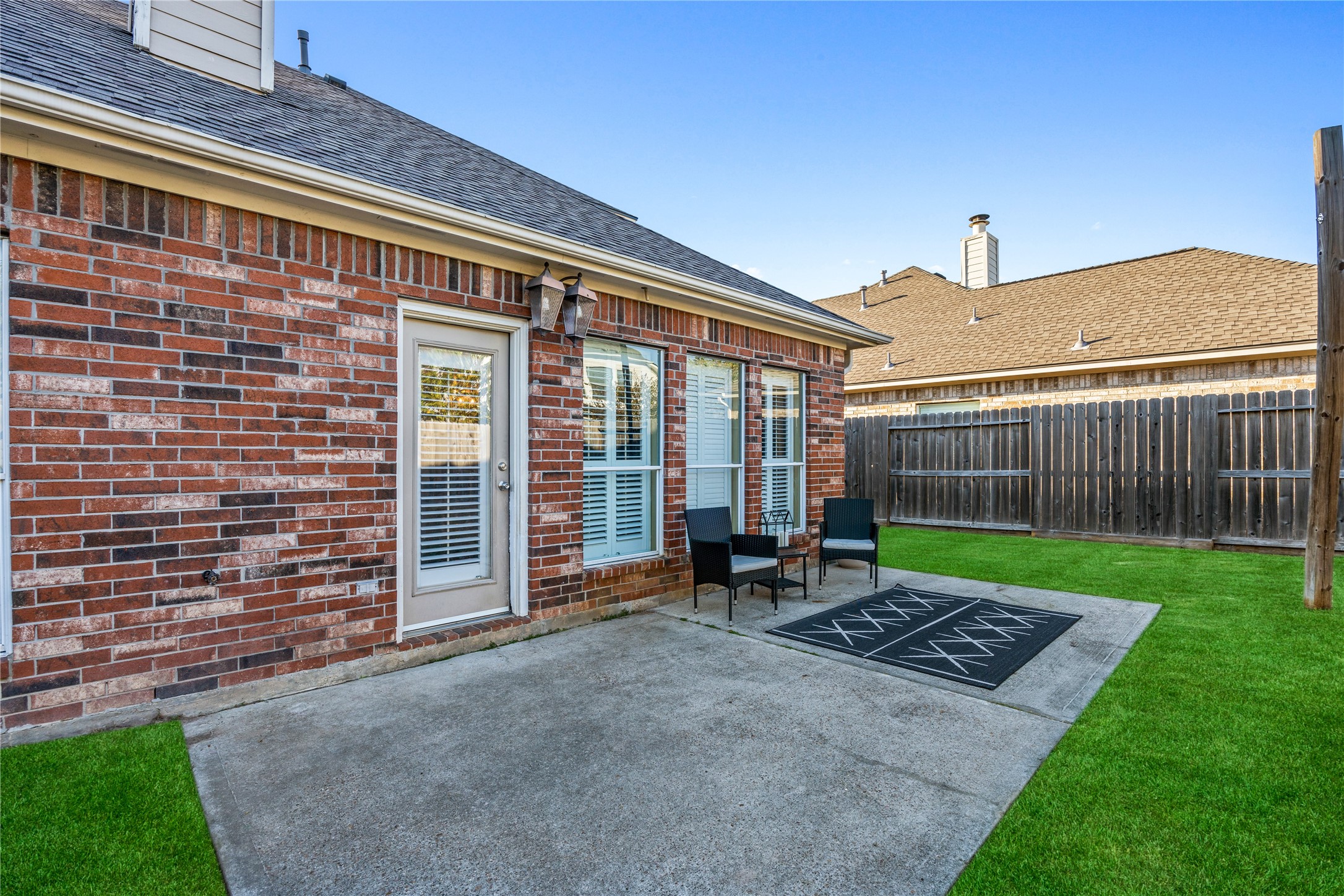 23106 Oxbow Trail Spring, TX 77373 - Photo 36 of 43 a view of a backyard with a garden
