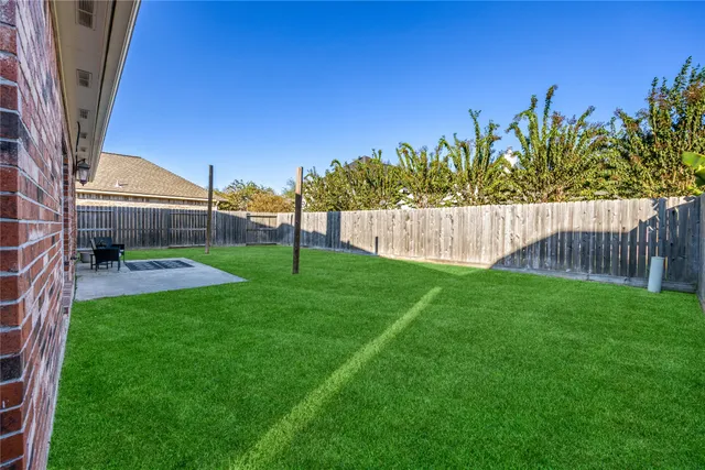 $328,800 | 23106 Oxbow Trail, Spring, TX 77373