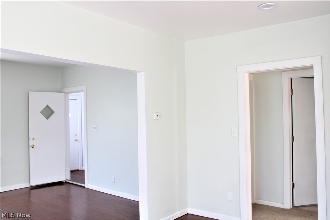 4634 Blythin Road Cleveland, OH 44125 - Photo 7 of 30