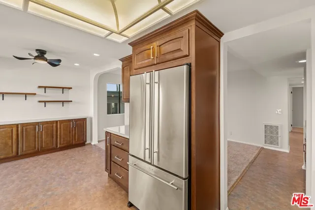 a view of a hallway with closet