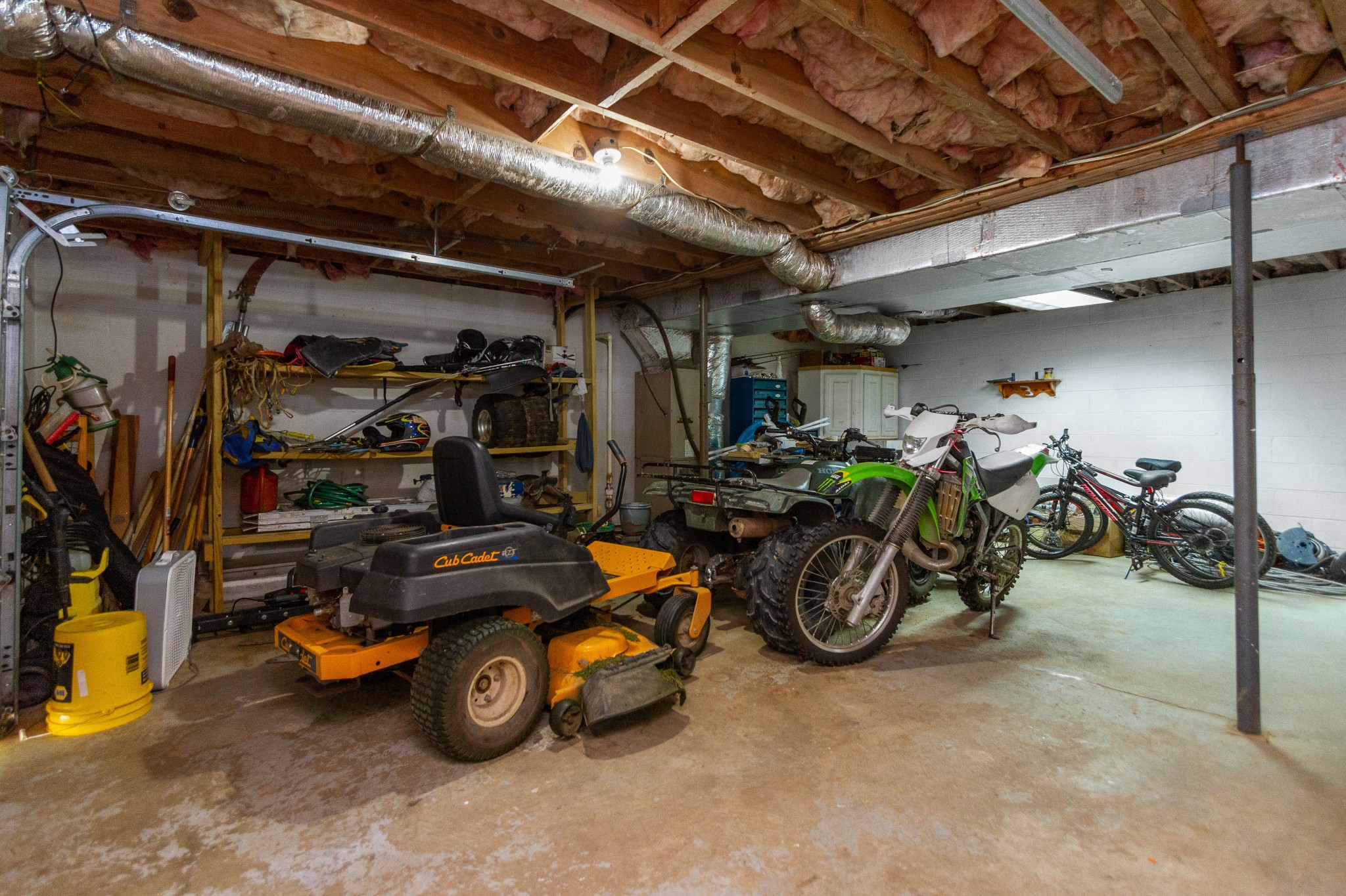 1940 Austin Road Lafayette, TN 37083 - Photo 35 of 41 a view of car garage