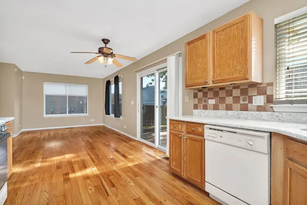 $454,999 | 2509 Rosehall Lane, Aurora, IL 60503