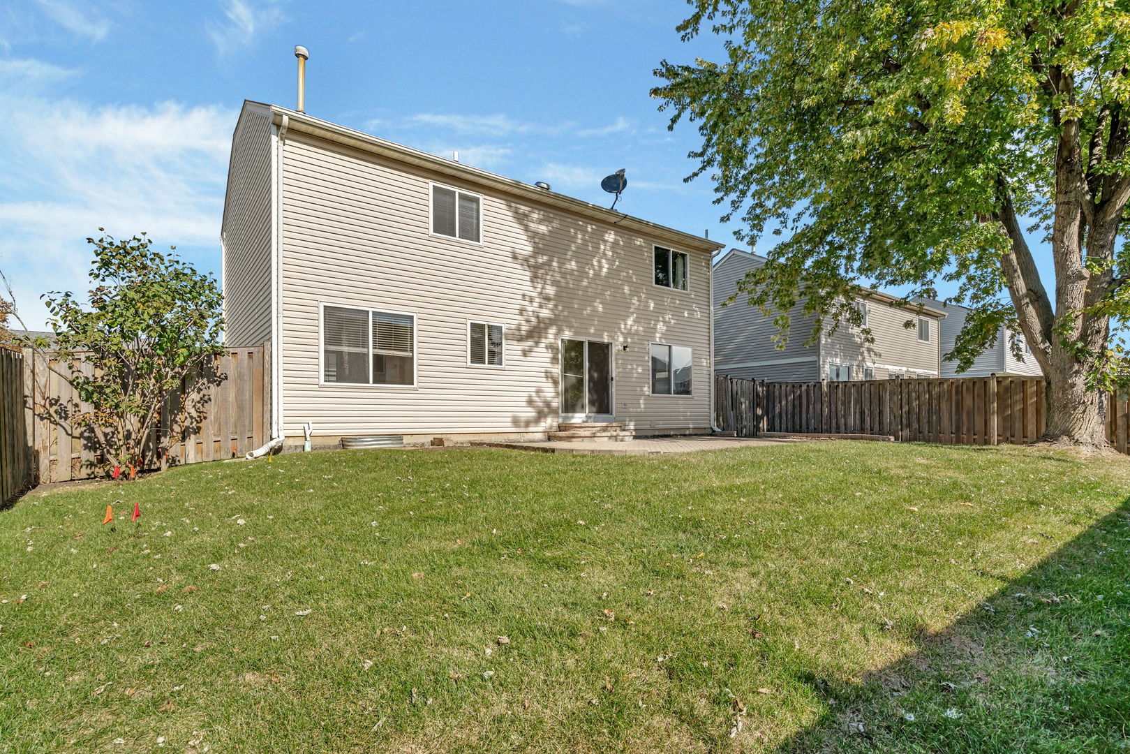 2509 Rosehall Lane Aurora, IL 60503 - Photo 48 of 51 a house view with a garden space