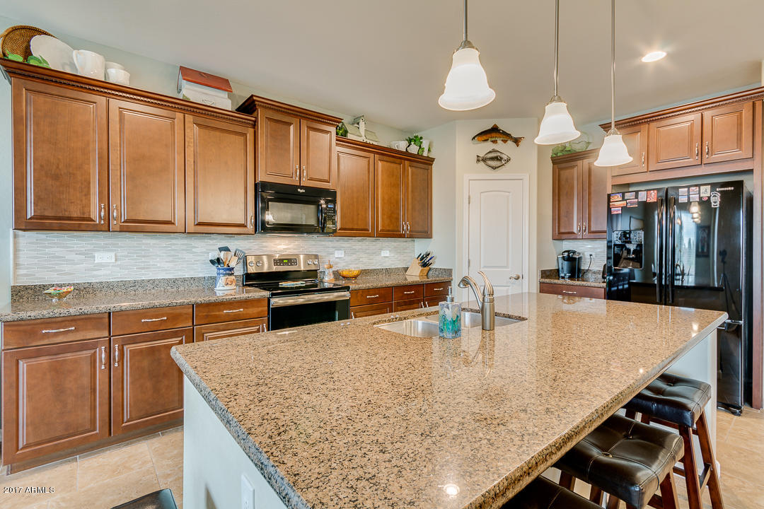 14366 West Coronado Road Goodyear, AZ 85395 - Photo 23 of 57 24-Coronado