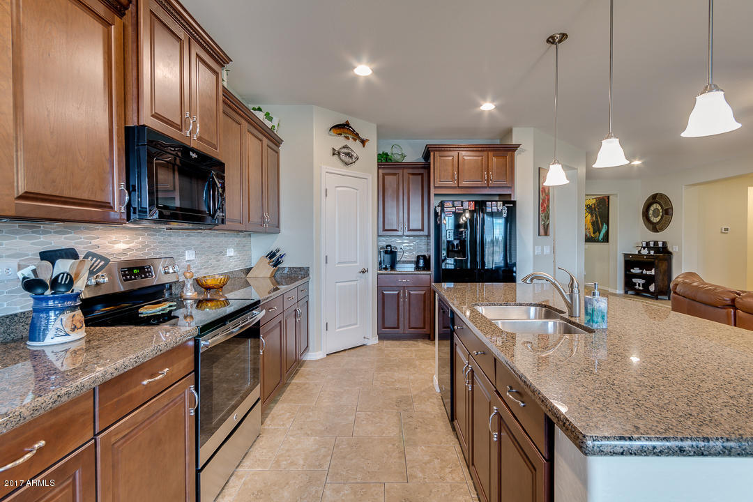 14366 West Coronado Road Goodyear, AZ 85395 - Photo 25 of 57 26-Coronado