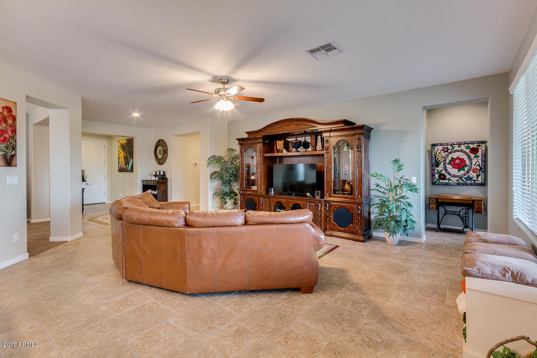 14366 West Coronado Road Goodyear, AZ 85395 - Photo 10 of 57 11-Coronado