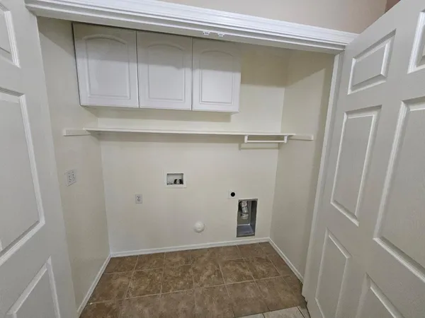 $2,395 | 2863 East Oakland Court, Gilbert, AZ 85295