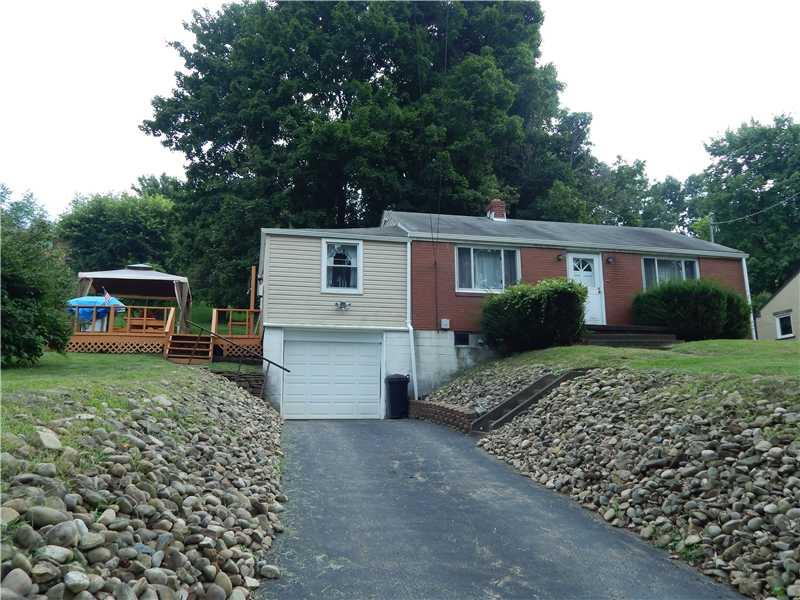 138 Galley Road Canonsburg, PA 15317 - Photo 2 of 12 Exterior Front.