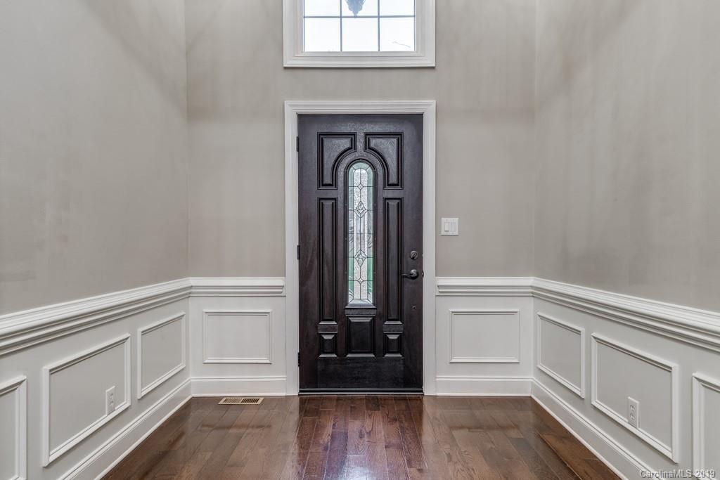 120 Sardis Pointe Road Charlotte, NC 28105 - Photo 3 of 36 Gallery Image 3