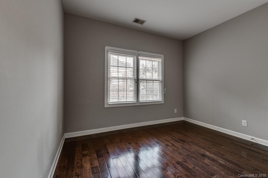120 Sardis Pointe Road Charlotte, NC 28105 - Photo 27 of 36 Gallery Image 27